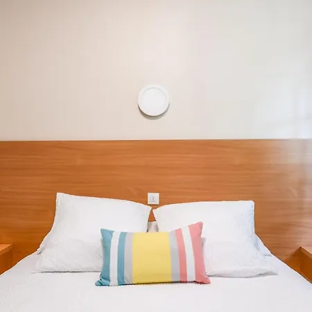 Val Flores Logis 比亚里茨