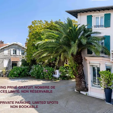 Val Flores Logis Hotel 2*