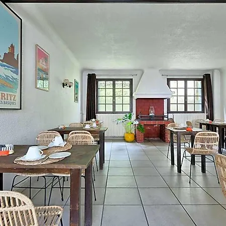 Val Flores Logis Hotel 2*