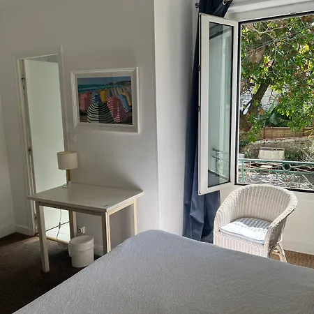 Hotel Val Flores Logis