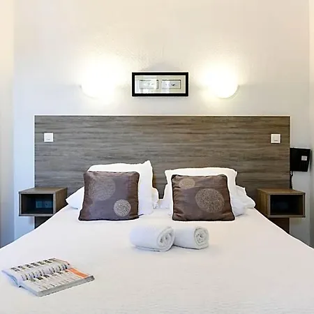 Val Flores Logis Hotel 2*