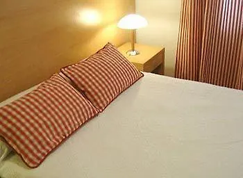 Val Flores Logis Ξενοδοχείο Μπιαρίτζ