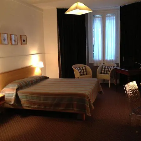 Val Flores Logis Hotel Biarriz