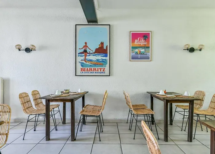 Val Flores Logis 2* Biarritz